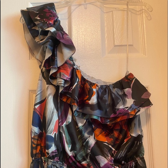 LC satin ruffle one shoulder dress - Picture 2 of 6